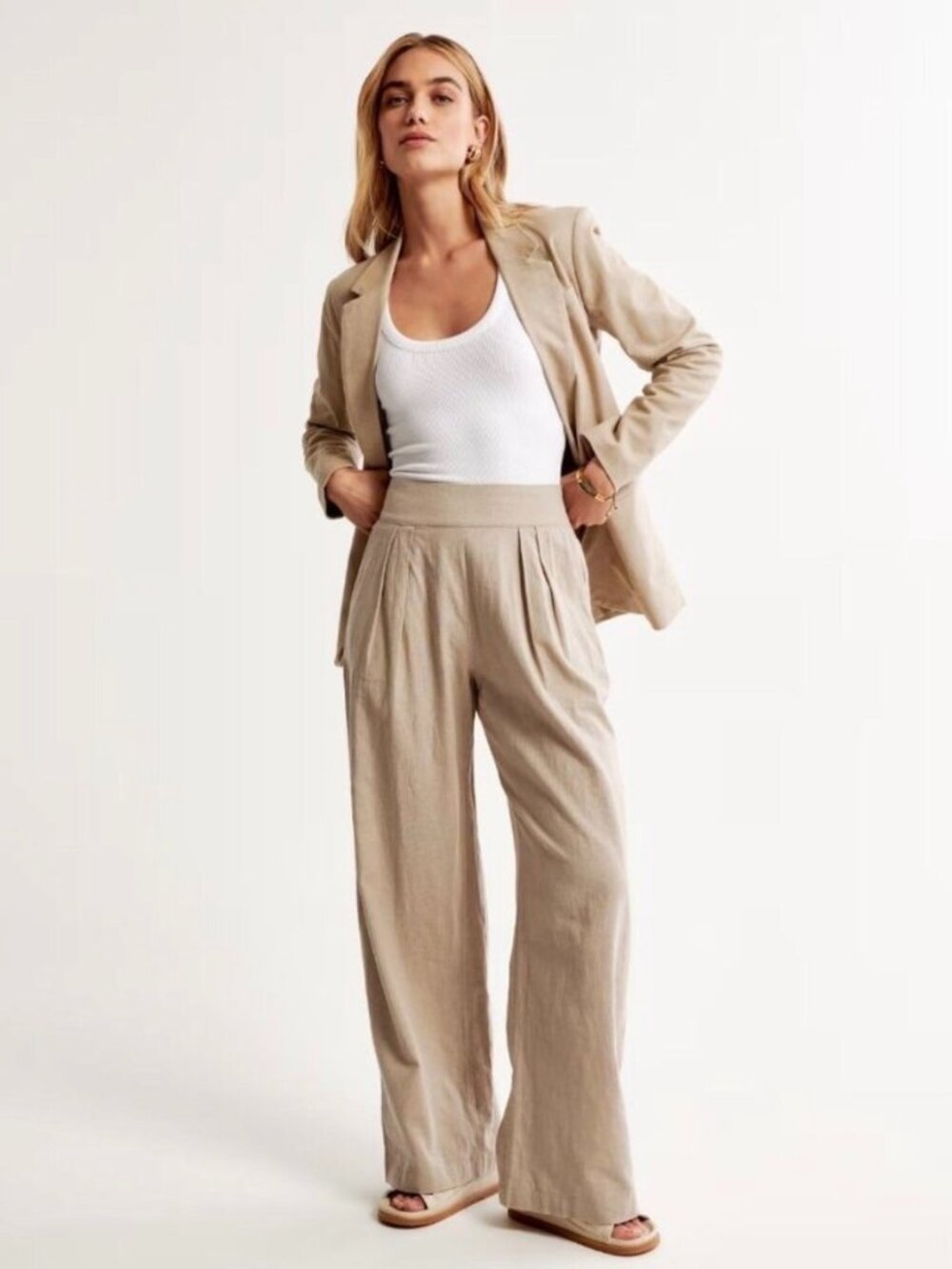 Abercrombie & Fitch Beige Pleated Linen Wide-Leg Pants
